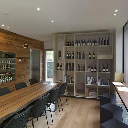 Casa Sull'albero Guest house 4*